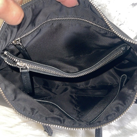 Gianfranco Ferre shoulder bag. NWOT - Picture 4 of 7